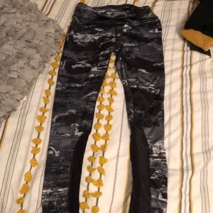 Reebok full length legging with mesh on calves